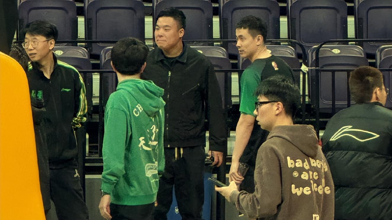 直播吧-赵继伟作壁上观！哈维首秀15分,布罗金顿现场学习,辽篮101:94北控